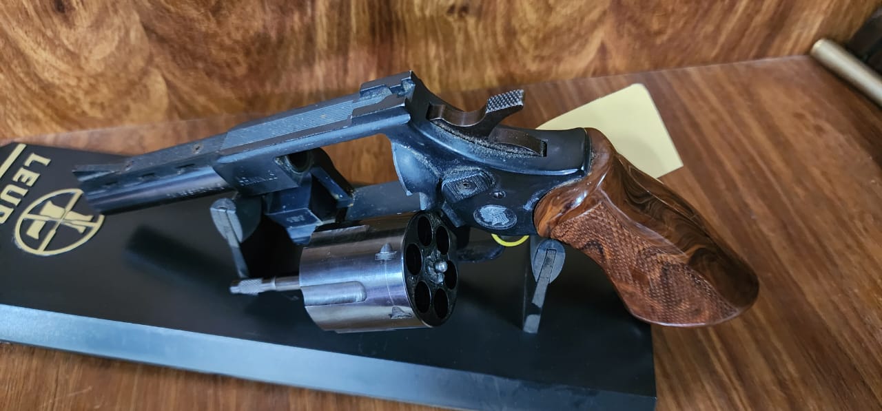 REVOLVER 38 SPECIAL ARMINIUS